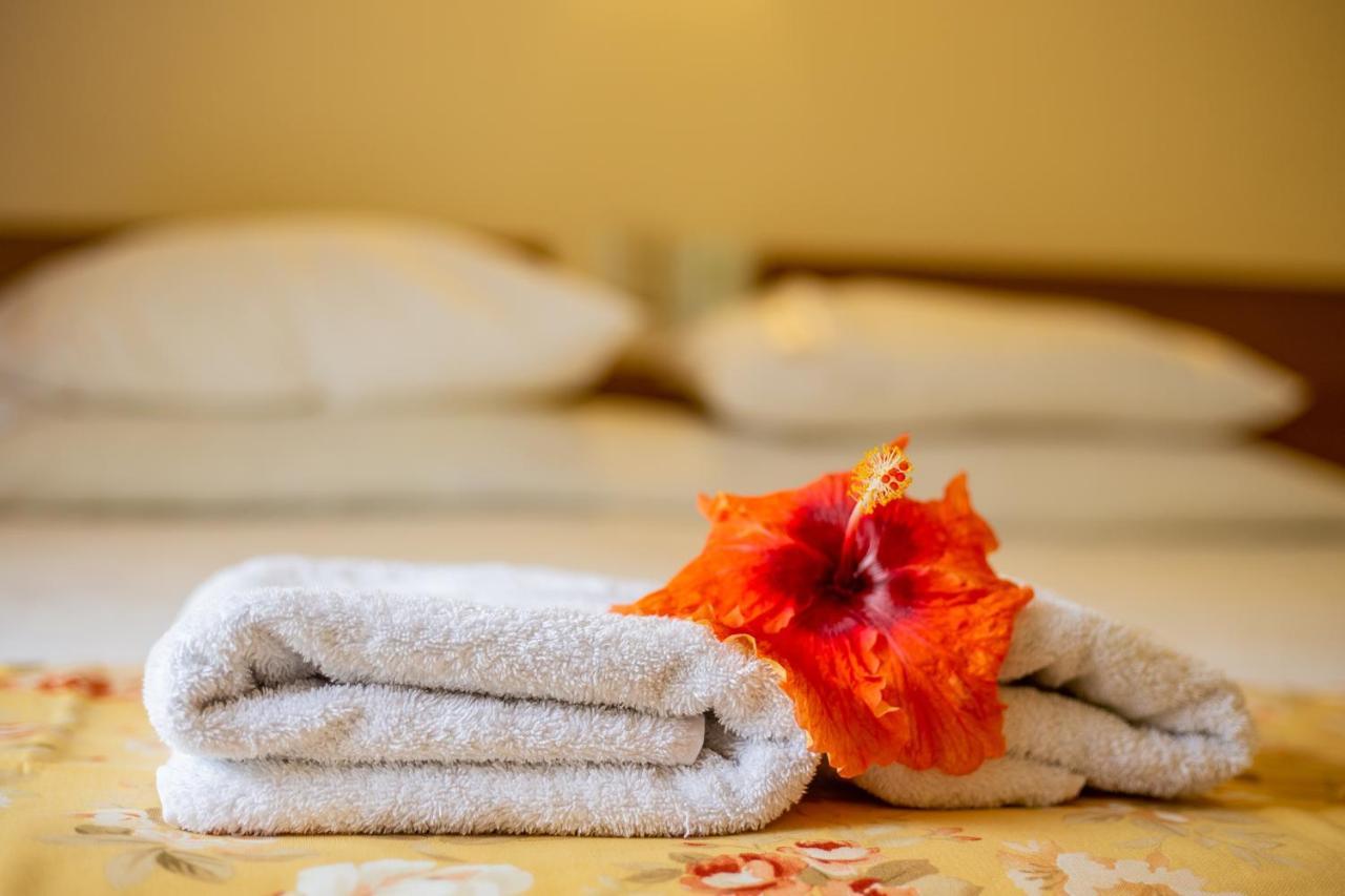 Hostal Uruhao Χάνγκα Ρόα Εξωτερικό φωτογραφία