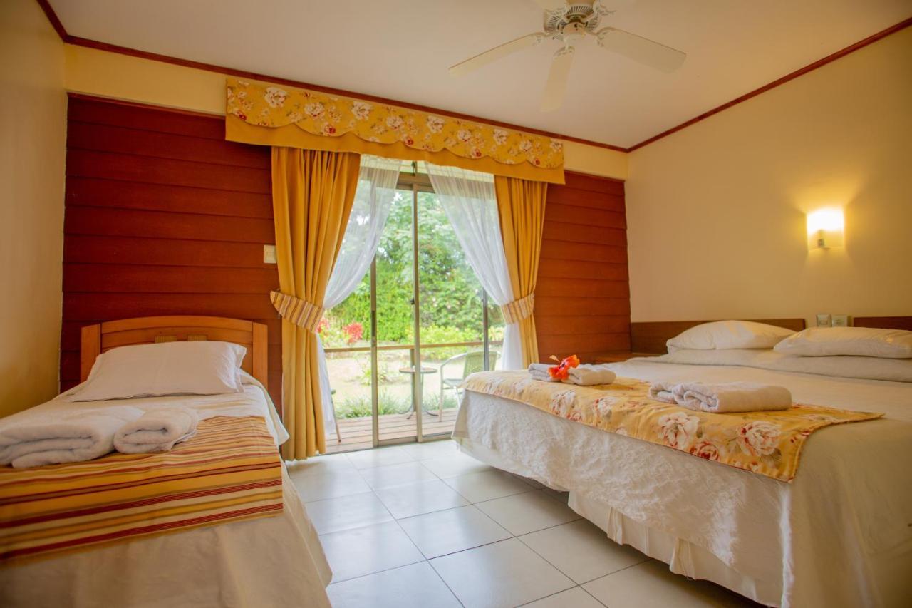 Hostal Uruhao Χάνγκα Ρόα Εξωτερικό φωτογραφία