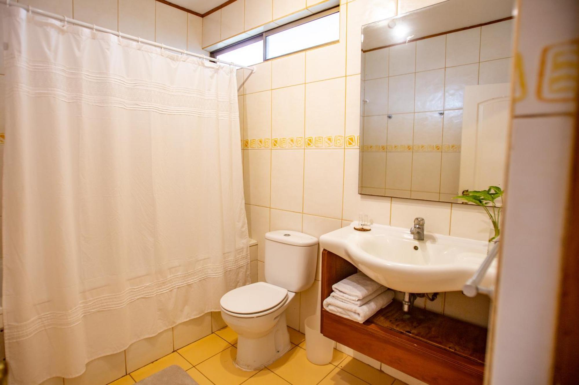 Hostal Uruhao Χάνγκα Ρόα Εξωτερικό φωτογραφία